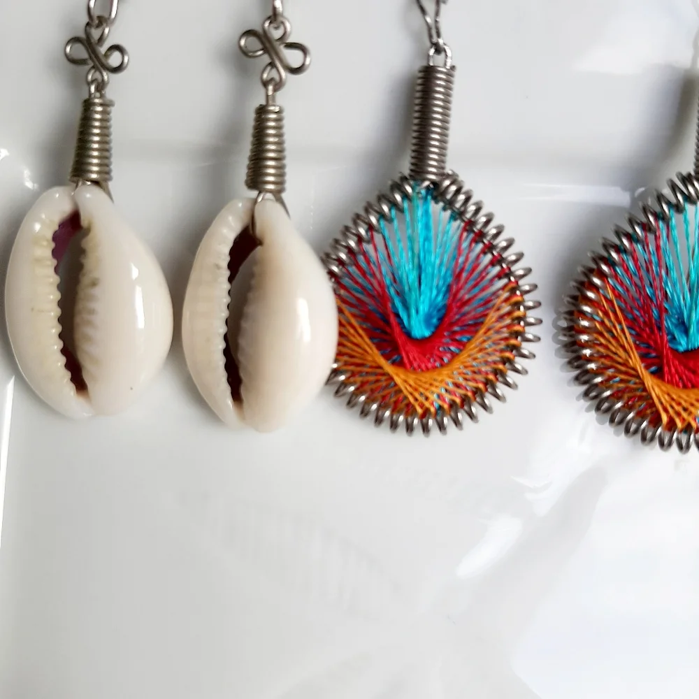 ⭐️5/$20 (2) Beach Boho Earrings Bundle - Picture 2 of 7